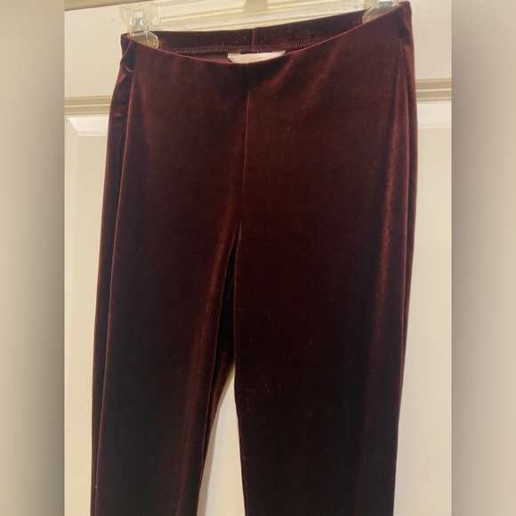 Like New! LC Lauren Conrad Burgundy Velvet Leggings - Picture 2 of 4
